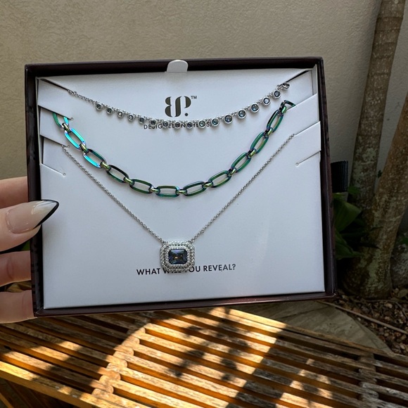 Bomb Party Luxe Layers - Picture 1 of 3